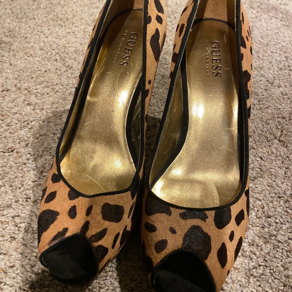 Guess leopard print peep toe heels